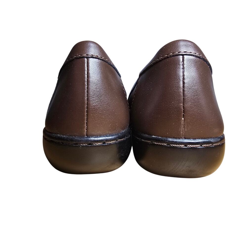 Clarks Ashland Lily Dark Tan Womens Loafers LN Condition Brown Size 8.5 Comfort - Picture 4 of 7